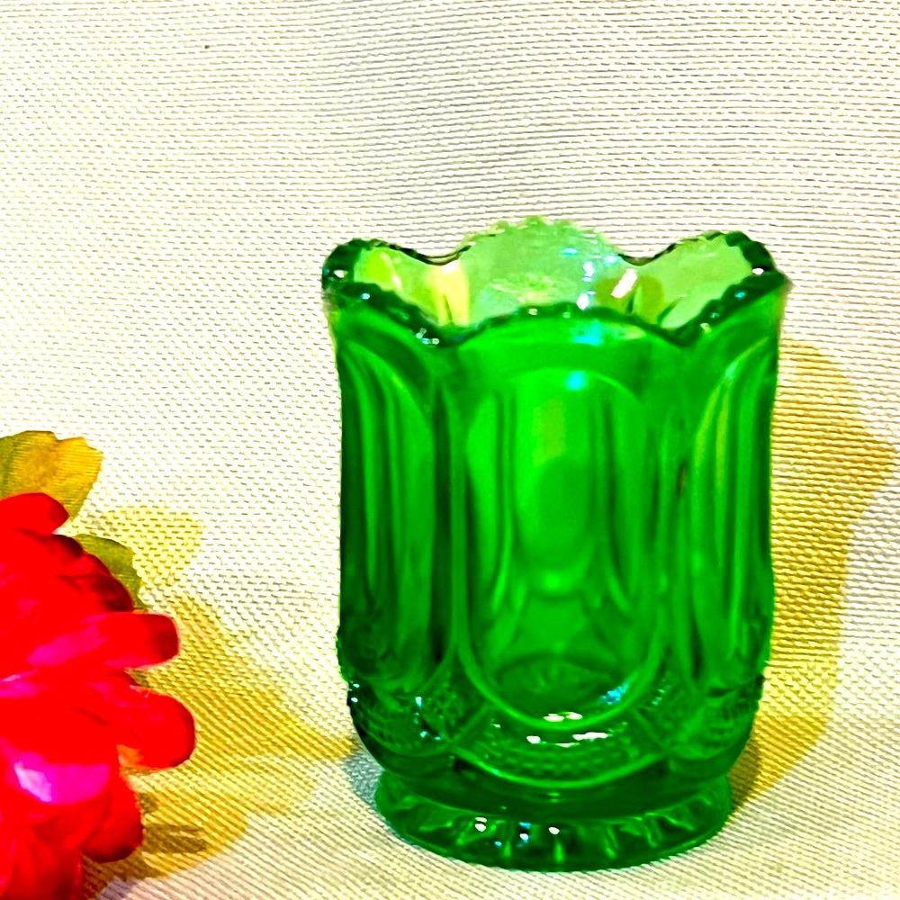 Galloway AKA Virginia Pattern
Toothpick Holder EAPG Green glass from 190…